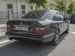 Mercedes 220 E-10