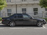 Mercedes 220 E-11