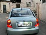Hyundai Accent-3