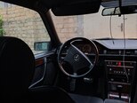 Mercedes E 200-5