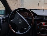 Mercedes E 200-7