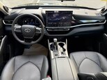 Toyota Highlander-13