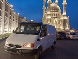 Ford Transit-8