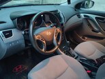 Hyundai Elantra-6