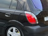 Kia Rio-5
