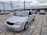 Chevrolet Lacetti-2