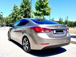 Hyundai Elantra-7