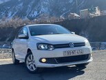 Volkswagen Polo-5