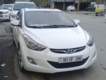 Hyundai Elantra-1