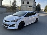 Hyundai Elantra-3