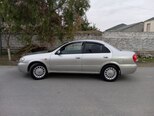 Nissan Sunny-9
