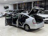 Toyota Prius-21