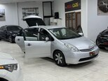 Toyota Prius-14
