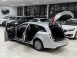 Opel Insignia-21