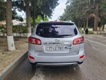 Hyundai Santa Fe-15