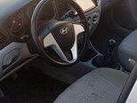 Hyundai Accent-6
