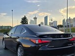Lexus ES 300h-6
