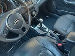 Kia Cerato-11