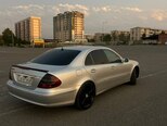 Mercedes E 220-4