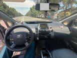 Toyota Prius-4