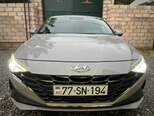 Hyundai Elantra-1