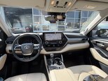 Toyota Highlander-10