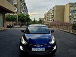 Hyundai Elantra-1