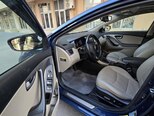 Hyundai Elantra-11