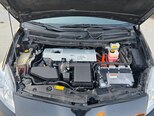 Toyota Prius-5