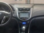 Hyundai Accent-9