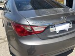 Hyundai Sonata-13