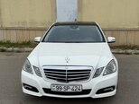 Mercedes E 250-1