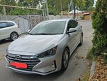 Hyundai Elantra-4