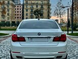 BMW 750-2