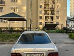 Mercedes E 230-2