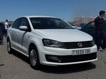 Volkswagen Polo-3