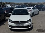 Volkswagen Polo-5