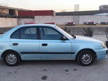 Hyundai Accent-2