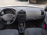 Hyundai Accent-7