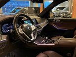 BMW X7-9