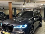 BMW X7-4