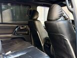 Toyota Land Cruiser-11