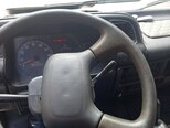 Isuzu NKR 55 E-11