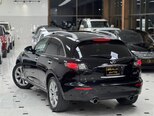 Infiniti FX35-11
