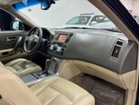 Infiniti FX35-16