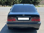 Mercedes E 280-2