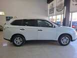 Mitsubishi Outlander-10
