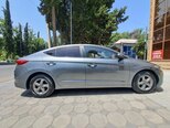 Hyundai Avante-2