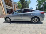 Hyundai Avante-9
