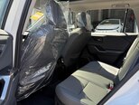 Toyota RAV4-12